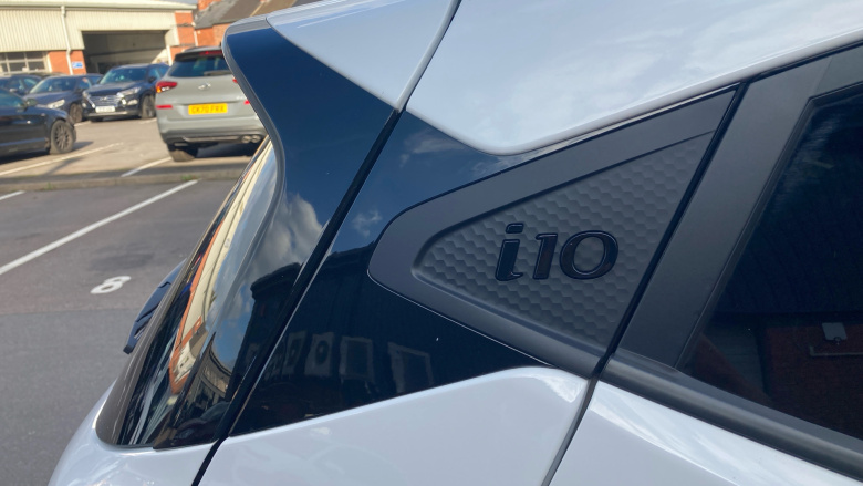 Hyundai i10 1.0 [63] Premium 5dr Auto [Nav] Petrol Hatchback